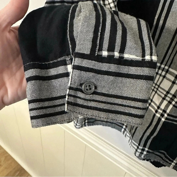 Old Navy Women's Long Sleeve Button Up Plaid The Boyfriend Shirt Size XXL GUC - Picture 6 of 8